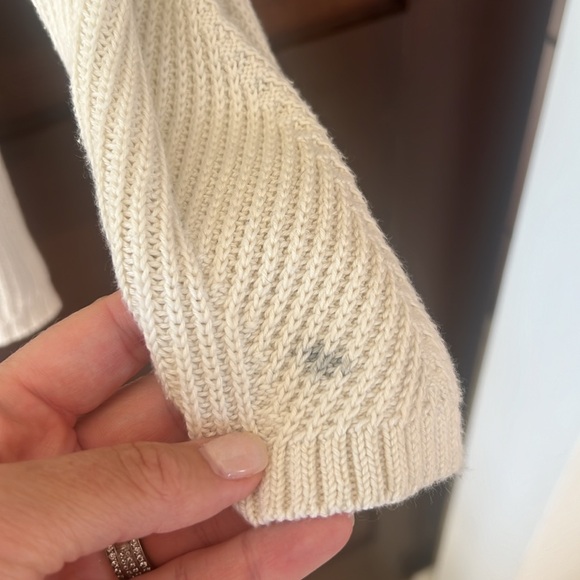 Lululemon V-Neck Sweater - Picture 3 of 5